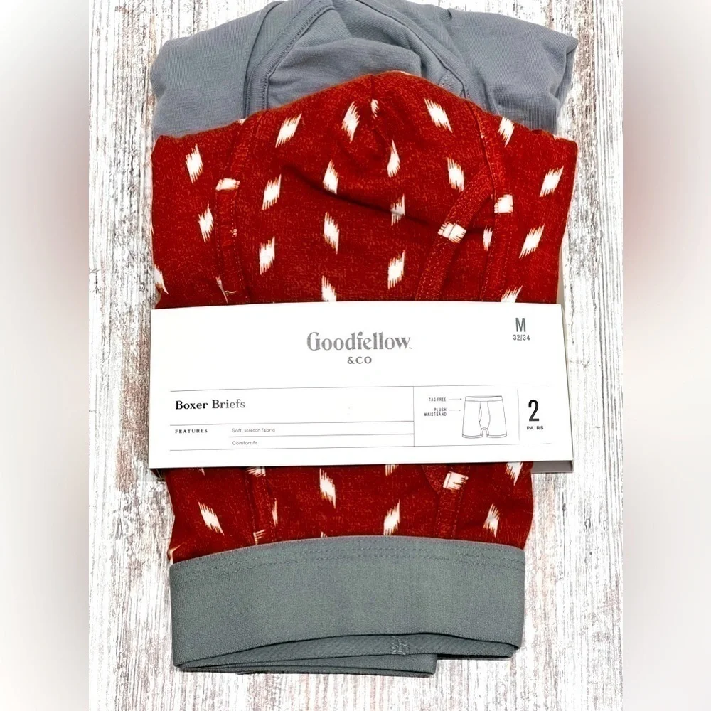 Goodfellow & Co pack includes